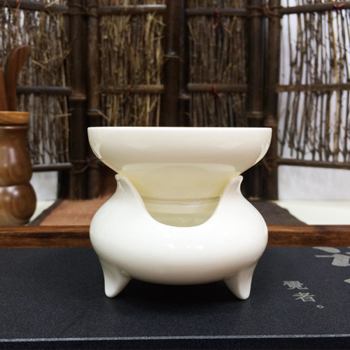 Pure white triangular incense burner type strainer set