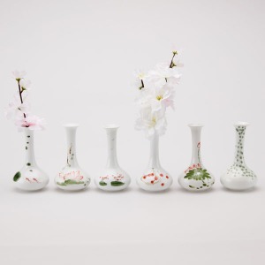 White Mini Vase-Main Bottle Type 2 (Random Shipping)