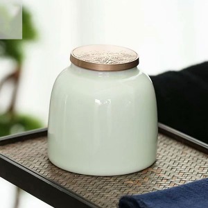 Pure porcelain leaves tea container 1-pastel green